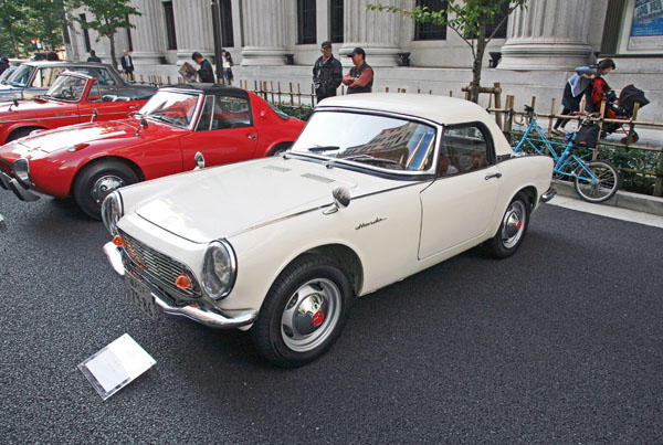 (04-5b)11-10-29_534 1964 Honda S600 (AS285).JPG